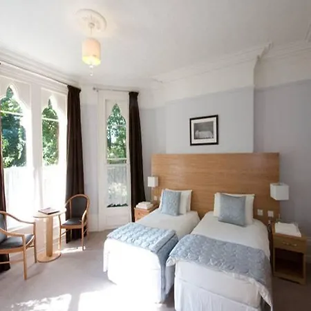 Cliff Lawn Casa de hóspedes Leeds (West Yorkshire)