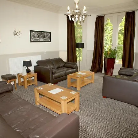Guest house Cliff Lawn 4*